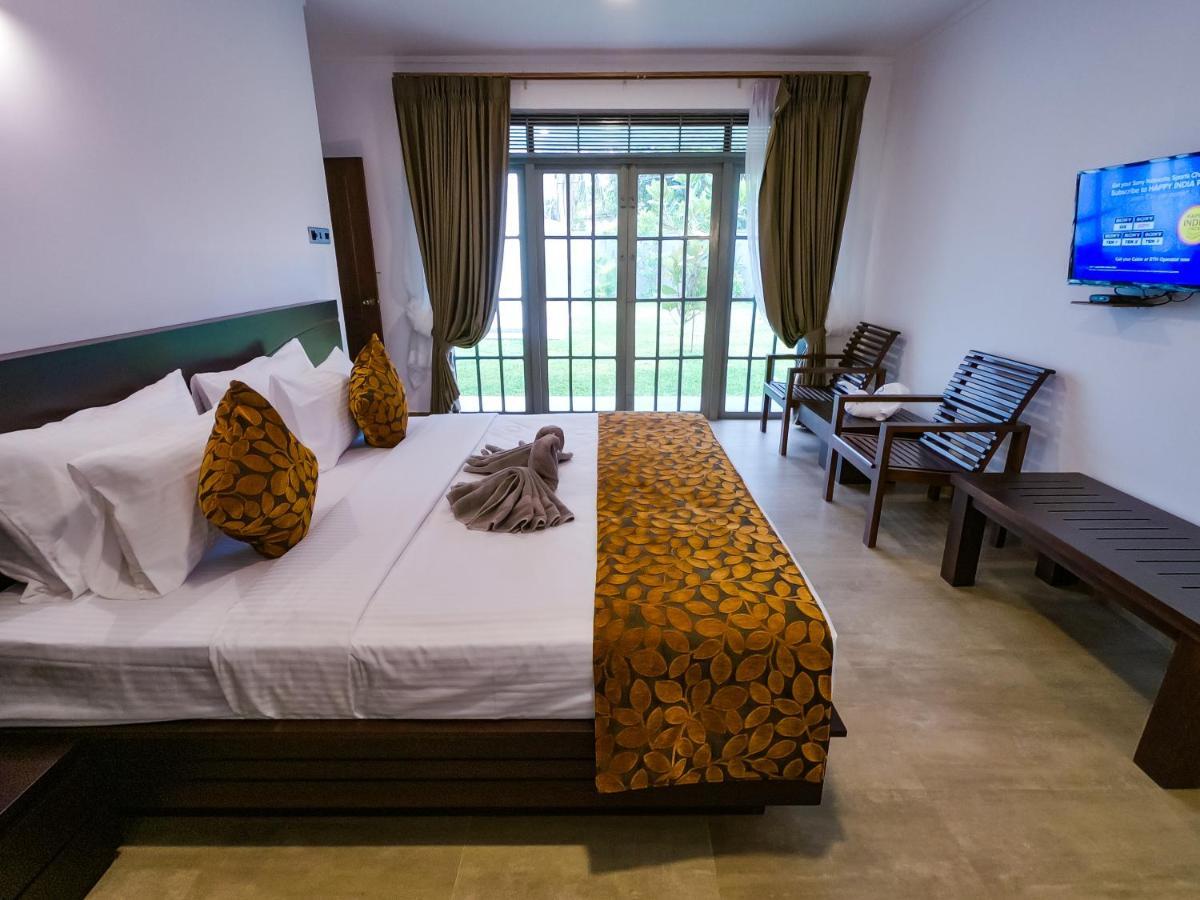 Bony'S Holiday Inn Negombo Exterior foto